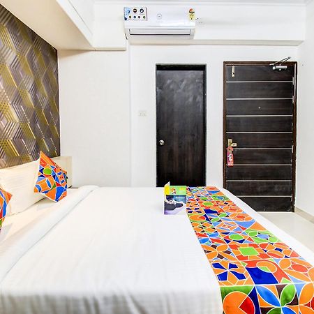Fabexpress Marvel Bliss - Nr Trump Towers Pune Esterno foto